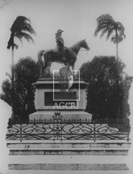 	Est�tua de Duque de Caxias	